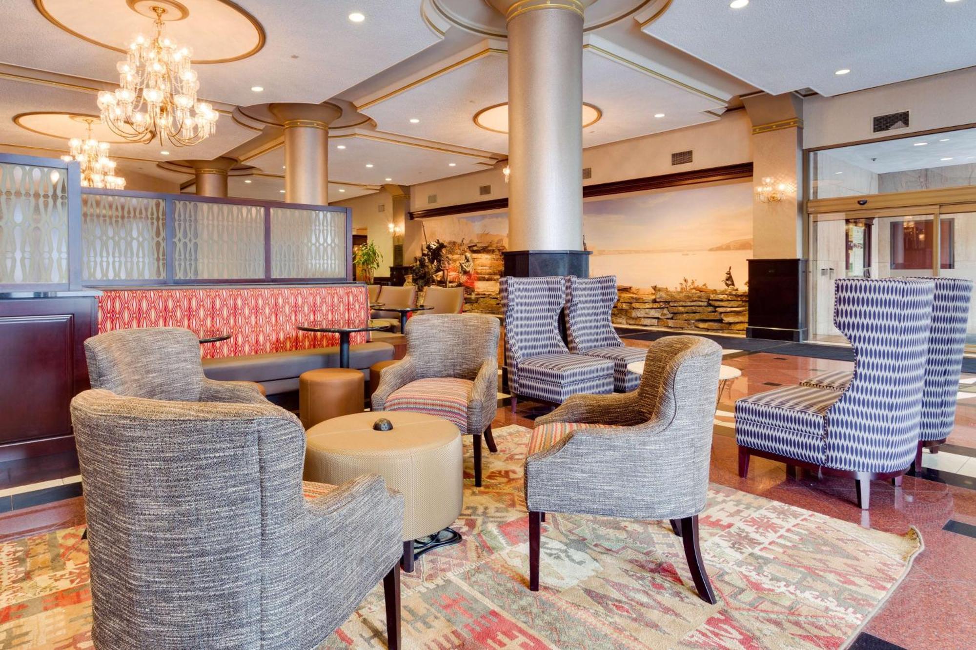 Hotel Drury Plaza At The Arch 3*